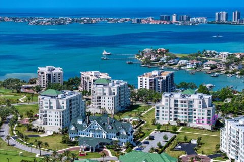Condo in Belleair, Florida, 3 bedrooms  № 1722767 - photo 2