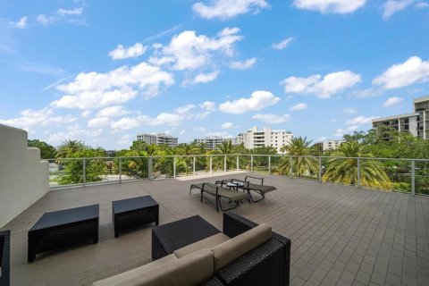Condominio en venta en Belleair, Florida, 3 dormitorios, 218.13 m2 № 1722767 - foto 3