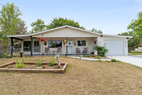 Casa en venta en Ocala, Florida, 2 dormitorios, 106.28 m2 № 1717361 - foto 1
