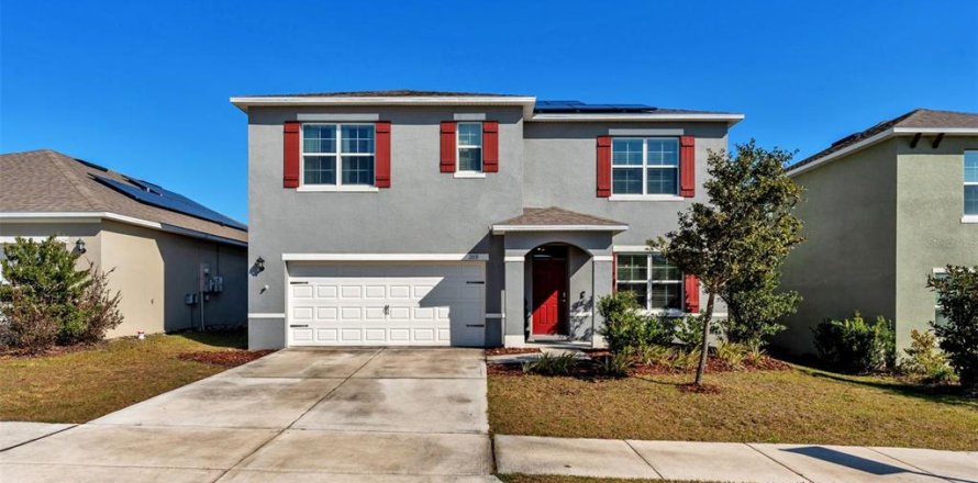 House in Lake Alfred, Florida 5 bedrooms, 248.42 sq.m. № 2112134