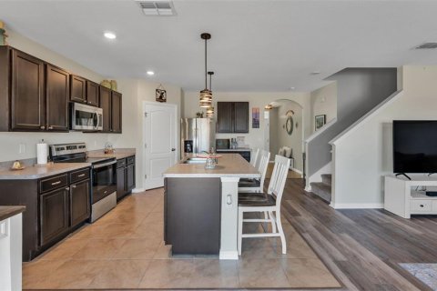 House in Lake Alfred, Florida 5 bedrooms, 248.42 sq.m. № 2112134 - photo 18