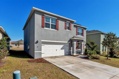 House in Lake Alfred, Florida 5 bedrooms, 248.42 sq.m. № 2112134 - photo 2