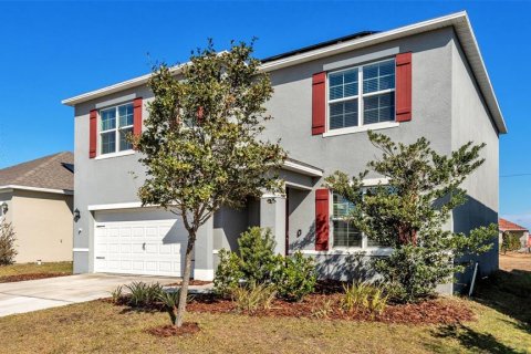 House in Lake Alfred, Florida 5 bedrooms, 248.42 sq.m. № 2112134 - photo 3