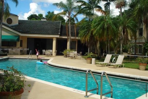 Condominio en alquiler en Sunrise, Florida, 2 dormitorios, 95.13 m2 № 2043804 - foto 19