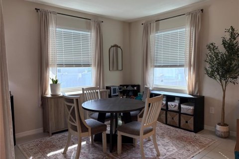 Casa en venta en Ocala, Florida, 4 dormitorios, 237.18 m2 № 2167533 - foto 6