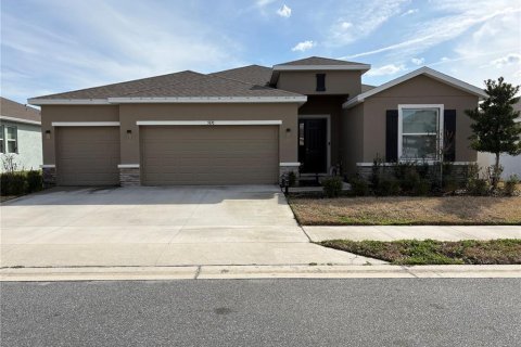 Casa en Ocala, Florida 4 dormitorios, 237.18 m2 № 2167533