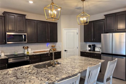 Casa en venta en Ocala, Florida, 4 dormitorios, 237.18 m2 № 2167533 - foto 5
