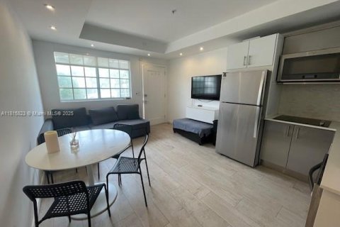 Copropriété à louer à Miami Beach, Floride: 1 chambre, 35.4 m2 № 1768493 - photo 2