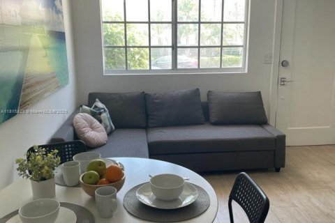 Copropriété à louer à Miami Beach, Floride: 1 chambre, 35.4 m2 № 1768493 - photo 4