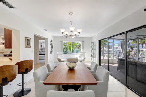 Casa en venta en Saint Petersburg, Florida, 3 dormitorios, 178.19 m2 № 1546583 - foto 12