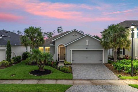House in Daytona Beach, Florida 4 bedrooms, 198.35 sq.m. № 1808840 - photo 1