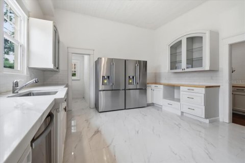 Купить виллу или дом в Перри, Флорида 5 комнат, 515.42м2, № 2280261 - фото 29