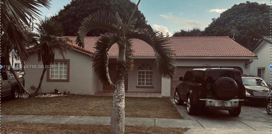 Casa en Miami, Florida 3 dormitorios, 148.64 m2 № 2008994