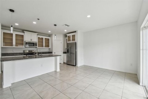 Casa en alquiler en Lutz, Florida, 4 dormitorios, 173.73 m2 № 1793580 - foto 13