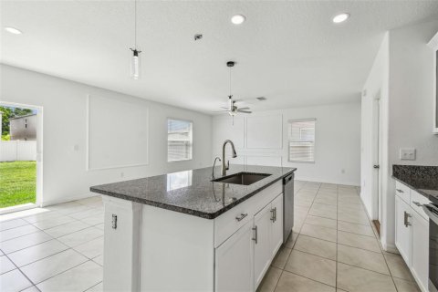 Casa en alquiler en Lutz, Florida, 4 dormitorios, 173.73 m2 № 1793580 - foto 18