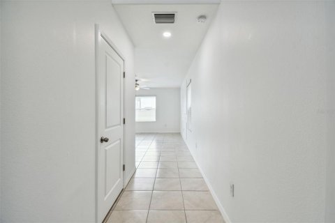 Casa en alquiler en Lutz, Florida, 4 dormitorios, 173.73 m2 № 1793580 - foto 3