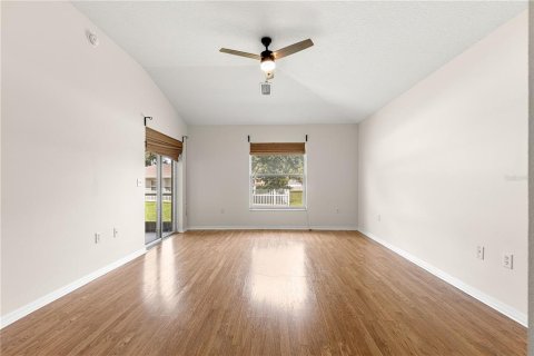 House in Ocala, Florida 3 bedrooms, 170.01 sq.m. № 1901004 - photo 17