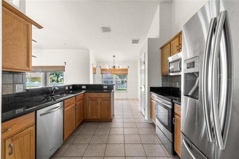 House in Ocala, Florida 3 bedrooms, 170.01 sq.m. № 1901004 - photo 12