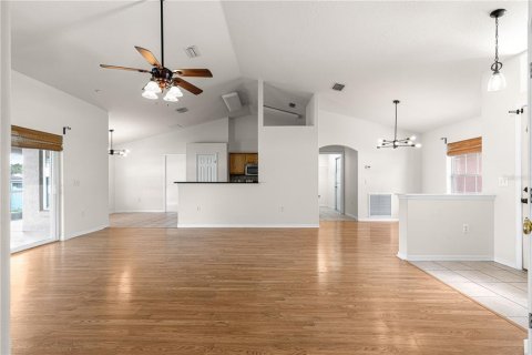 House in Ocala, Florida 3 bedrooms, 170.01 sq.m. № 1901004 - photo 8