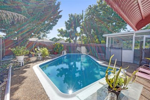 Купить виллу или дом в Санрайз, Флорида 3 спальни, 130.43м2, № 1974638 - фото 24