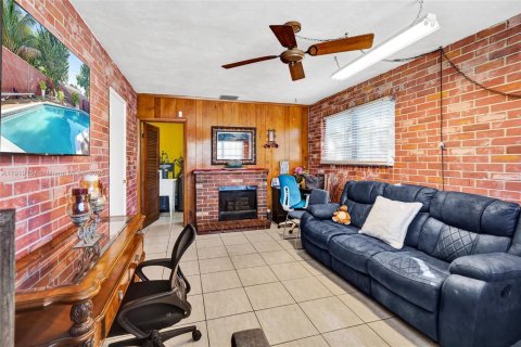 Купить виллу или дом в Санрайз, Флорида 3 спальни, 130.43м2, № 1974638 - фото 22