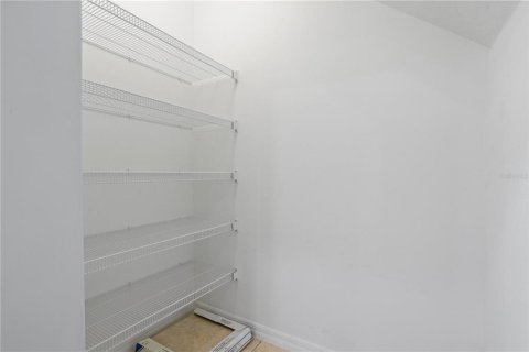 Touwnhouse à vendre à Apopka, Floride: 3 chambres, 163.23 m2 № 2098315 - photo 17