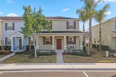 Townhouse in Apopka, Florida 3 bedrooms, 163.23 sq.m. № 2098315