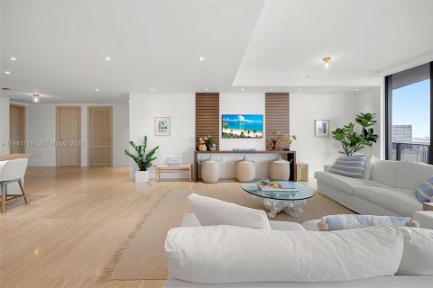 Copropriété à vendre à Miami, Floride: 2 chambres, 192.87 m2 № 1998530 - photo 8