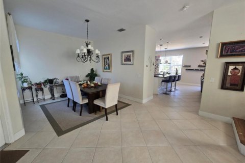 Villa ou maison à vendre à Boynton Beach, Floride: 4 chambres, 221.29 m2 № 2187373 - photo 6