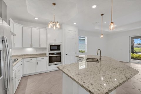 House in Punta Gorda, Florida 4 bedrooms, 209.77 sq.m. № 1833301 - photo 13