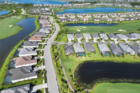 House in Punta Gorda, Florida 4 bedrooms, 209.77 sq.m. № 1833301 - photo 26