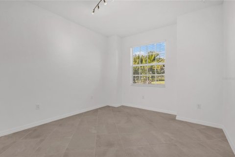 House in Punta Gorda, Florida 4 bedrooms, 209.77 sq.m. № 1833301 - photo 7
