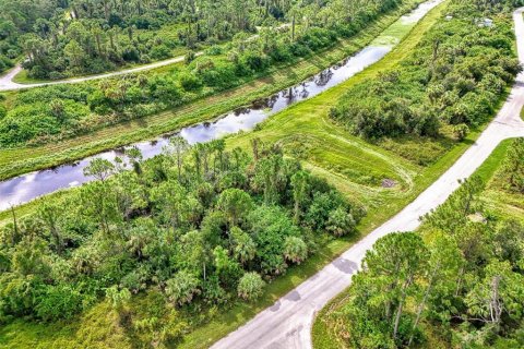 Land in North Port, Florida № 2159551 - photo 8