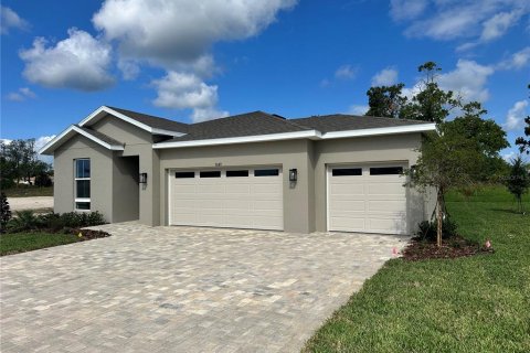 Casa en venta en Weeki Wachee, Florida, 4 dormitorios, 178.28 m2 № 1537779 - foto 3