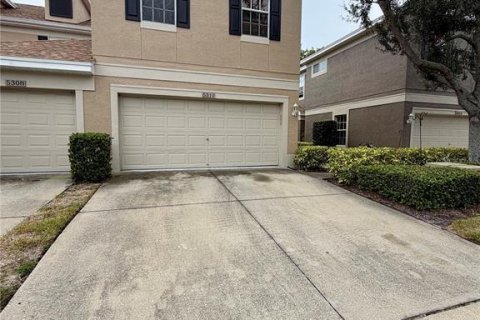 Touwnhouse à Saint Petersburg, Floride 3 chambres, 161.65 m2 № 2342587