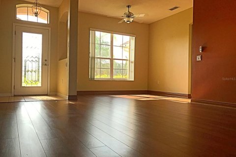 Casa en alquiler en Kissimmee, Florida, 3 dormitorios, 157.38 m2 № 1904631 - foto 5