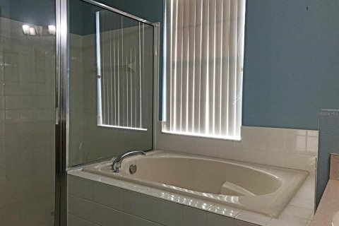 Casa en alquiler en Kissimmee, Florida, 3 dormitorios, 157.38 m2 № 1904631 - foto 14