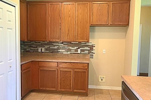 Casa en alquiler en Kissimmee, Florida, 3 dormitorios, 157.38 m2 № 1904631 - foto 19