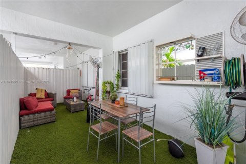 Villa ou maison à louer à Sweetwater, Floride: 3 chambres, 102.19 m2 № 1928331 - photo 19