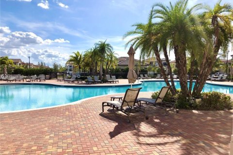 Casa en venta en Hialeah, Florida, 3 dormitorios, 143.53 m2 № 2171302 - foto 22