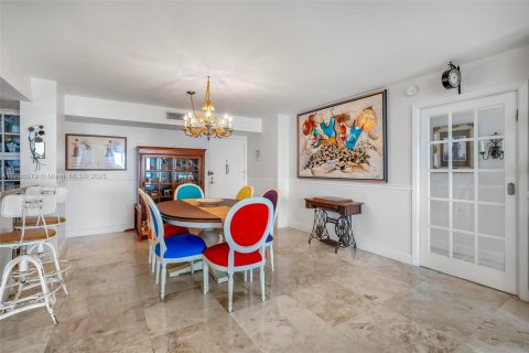 Condominio en venta en Hollywood, Florida, 2 dormitorios, 116.5 m2 № 1738186 - foto 10