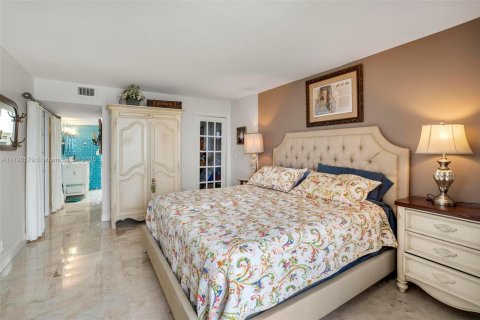 Condominio en venta en Hollywood, Florida, 2 dormitorios, 116.5 m2 № 1738186 - foto 17