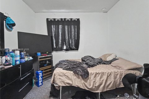 Adosado en venta en Florida City, Florida, 4 dormitorios, 124.3 m2 № 2171096 - foto 20