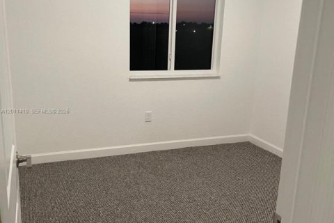 Adosado en venta en Florida City, Florida, 4 dormitorios, 124.3 m2 № 2171096 - foto 22