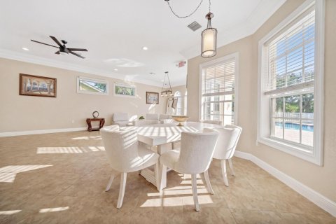 Villa ou maison à louer à Coconut Creek, Floride: 6 chambres, 418.62 m2 № 2192219 - photo 16
