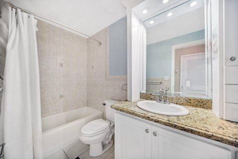 Villa ou maison à louer à Coconut Creek, Floride: 6 chambres, 418.62 m2 № 2192219 - photo 5