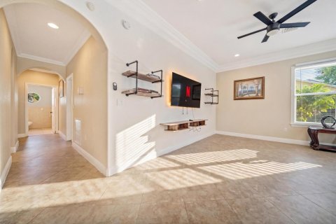 Villa ou maison à louer à Coconut Creek, Floride: 6 chambres, 418.62 m2 № 2192219 - photo 10