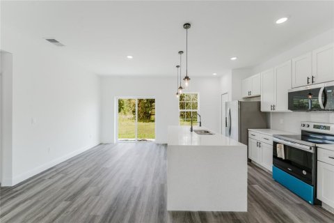 House in Ocala, Florida 4 bedrooms, 164.81 sq.m. № 1808882 - photo 10