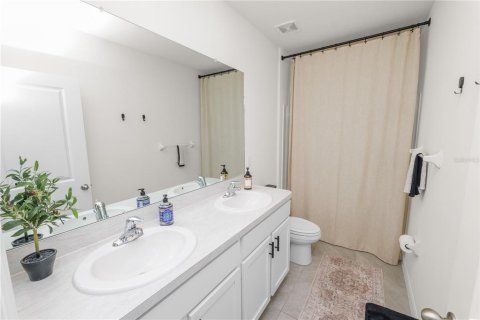 Adosado en venta en Plant City, Florida, 3 dormitorios, 156.17 m2 № 2224719 - foto 10