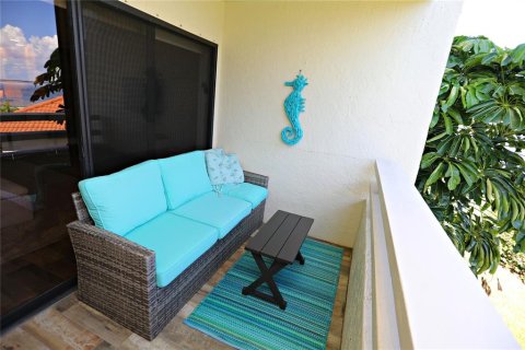 Condo in Tierra Verde, Florida, 1 bedroom  № 2205006 - photo 19